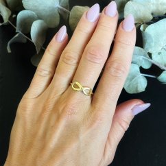 Stříbrný prsten infinity dámský pozlacený