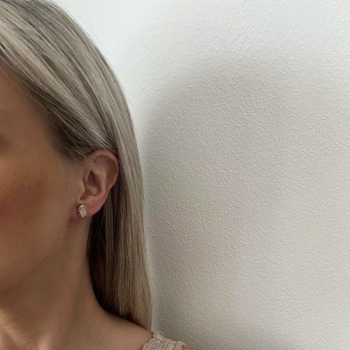 Stříbrné náušnice  s růžovým opálem na puzetu stříbro 925/1000 rhodiované