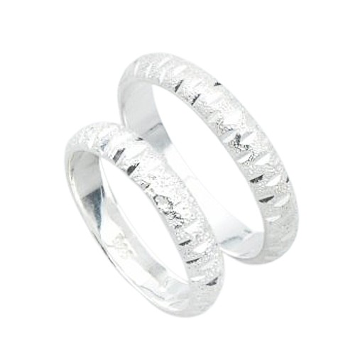 Strieborný snubný prsteň 4mm - Velikost prstenu: 67