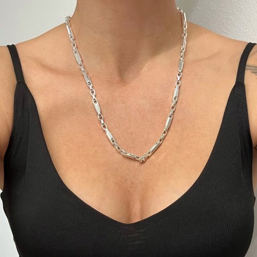 Stříbrný výrazný řetízek 4mm