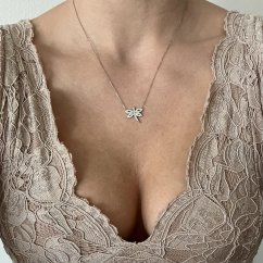 Strieborný prívesok rhoviovaný vážka vrátane retiazky
